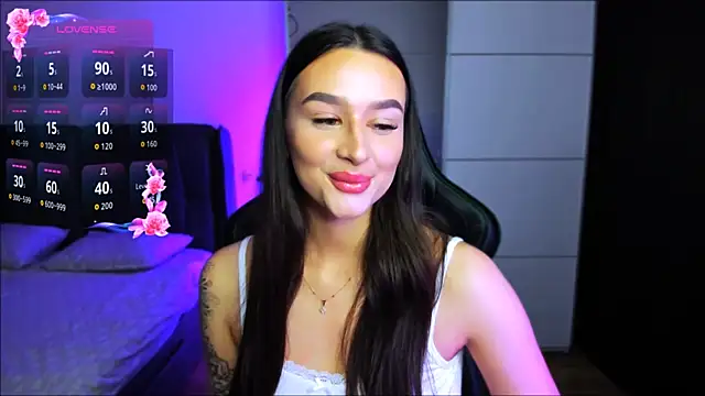 Snapshot of Veronica_Larsson chatting on November 22, 8:08 pm Veronica Larsson online show from November 22, 8:08 pm