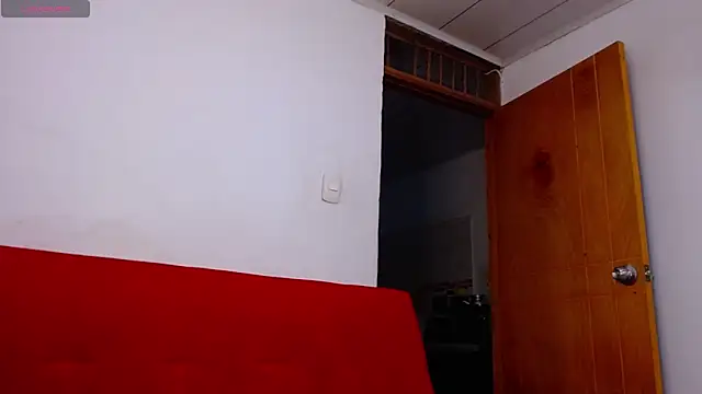 tommyblessd1 online show from May 1, 8:46 pm