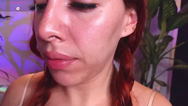 bri von dhara   online show from February 4, 11:31 pm