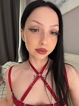Lina Thornton  online show from May 14, 9:49 am