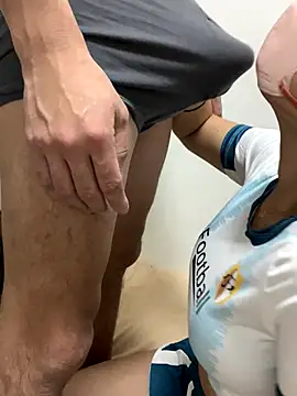 Snapshot of erokami36 chatting on October 29, 2:30 pm erokami36 online show from October 29, 2:30 pm