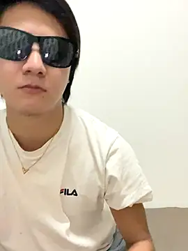 Snapshot of erokami36 chatting on November 8, 3:23 pm erokami36 online show from November 8, 3:23 pm