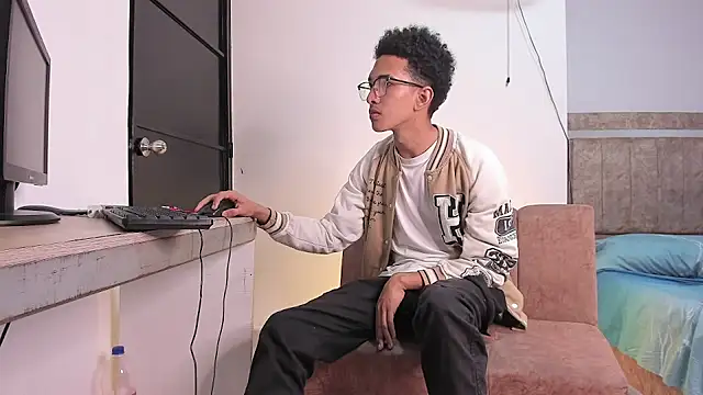 Cj davis  online show from October 8, 3:37 am