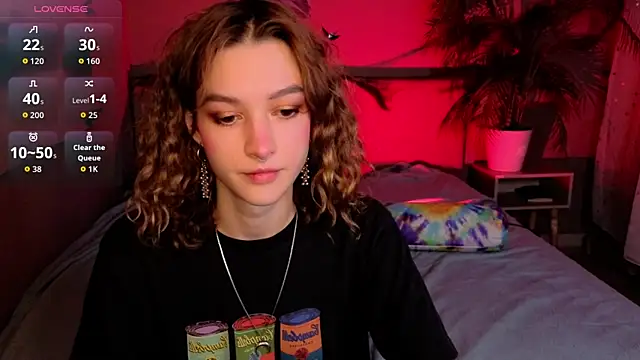 Snapshot of __grace__ chatting on October 23, 3:11 pm grace online show from October 23, 3:11 pm