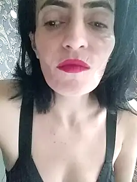 Gecenin Kralicesi online show from January 17, 6:40 am