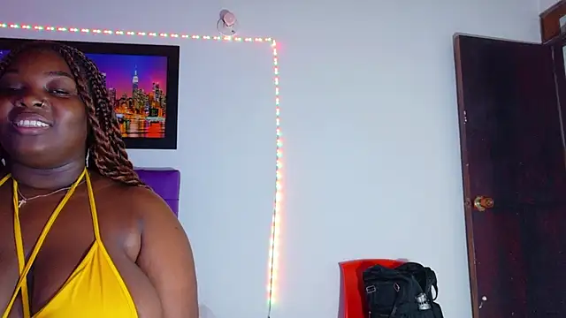 ebony NeighborMoans online show from November 13, 6:29 pm