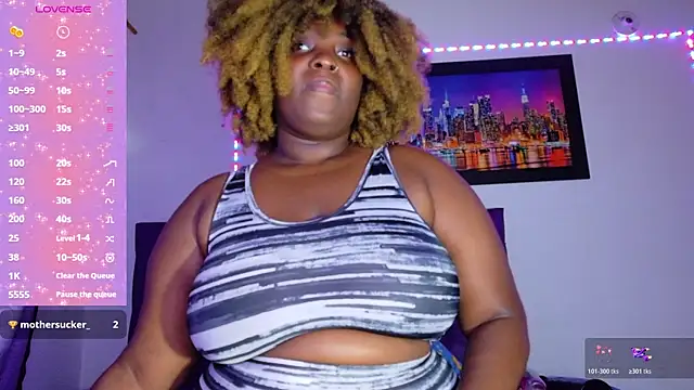 ebony NeighborMoans online show from March 4, 3:01 am