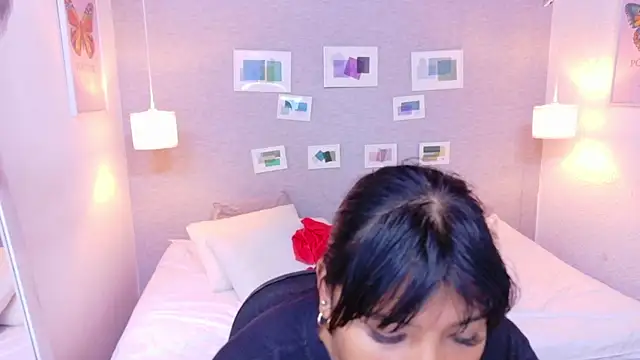 Snapshot of fat_naughtyass chatting on May 28, 1:19 pm fat naughtyass online show from May 28, 1:19 pm