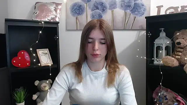 Snapshot of JuiceLips__ chatting on October 1, 2:12 pm JuiceLips online show from October 1, 2:12 pm