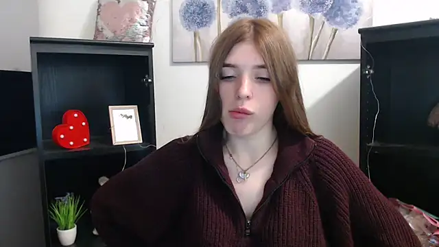 Snapshot of JuiceLips__ chatting on October 29, 1:35 pm JuiceLips online show from October 29, 1:35 pm