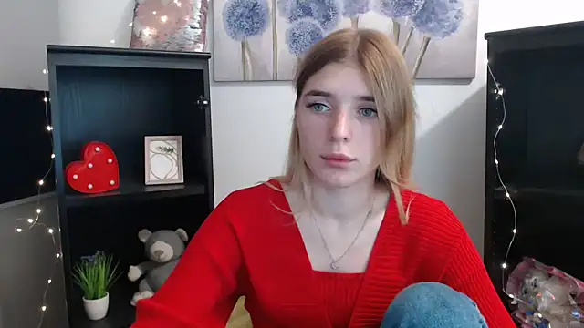 Snapshot of JuiceLips__ chatting on November 24, 5:01 pm JuiceLips online show from November 24, 5:01 pm