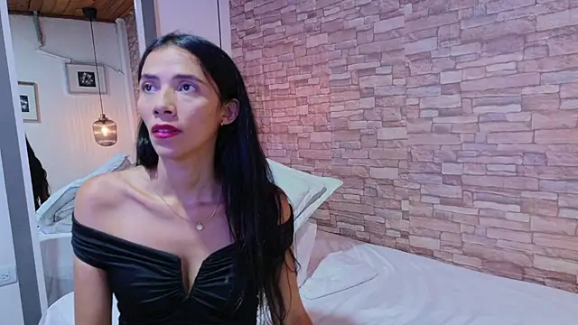 Martina thompson69 online show from March 13, 3:51 pm