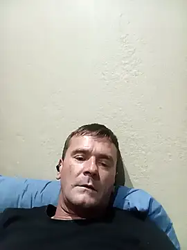 Snapshot of Rudie1 chatting on December 3, 9:35 pm Rudie1 online show from December 3, 9:35 pm