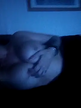 Snapshot of MaRieTa_SeXy chatting on November 16, 1:11 am MaRieTa SeXy online show from November 16, 1:11 am