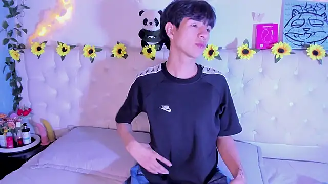 AleAurarashi online show from February 22, 12:26 pm