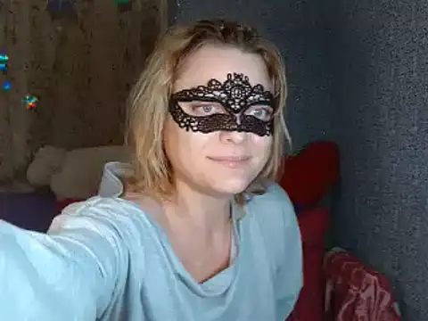 Miss Nona online show from October 28, 6:54 pm