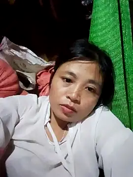 Snapshot of Angela-babyxx chatting on October 19, 12:28 pm Angela-babyxx online show from October 19, 12:28 pm