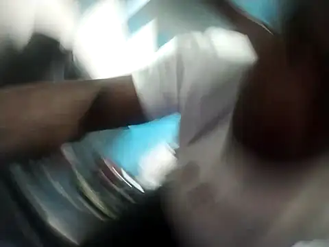 Snapshot of _yefez chatting on December 21, 9:55 pm yefez online show from December 21, 9:55 pm