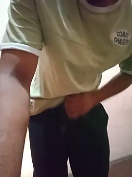hornyboywithabs online show from June 18, 1:17 am
