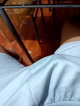 Snapshot of Geminis_95 chatting on October 25, 7:16 am Geminis 95 online show from October 25, 7:16 am