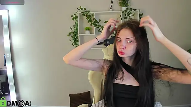 Snapshot of Jennie_Hunter chatting on November 4, 9:19 am Jennie Hunter online show from November 4, 9:19 am