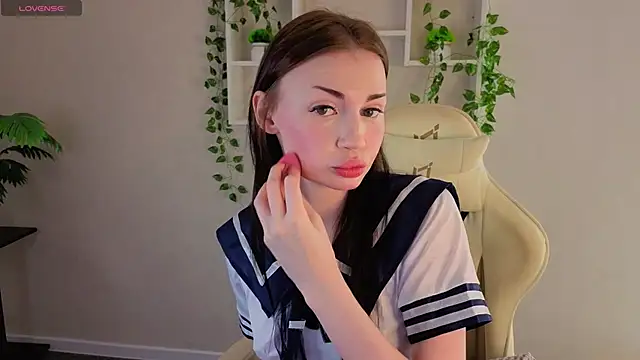 Snapshot of Jennie_Hunter chatting on November 19, 9:31 am Jennie Hunter online show from November 19, 9:31 am