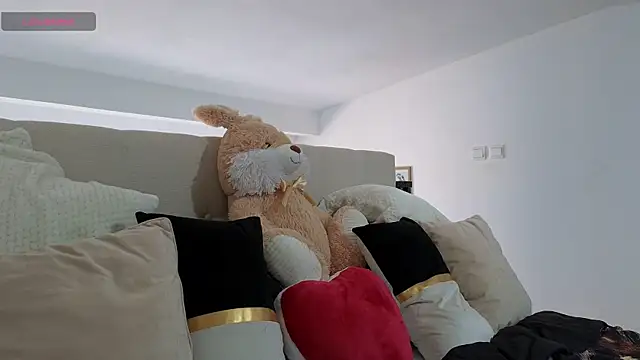 RyanStorm  online show from March 4, 1:06 pm