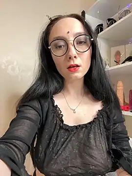 Jinhee Tiny online show from October 7, 7:27 am