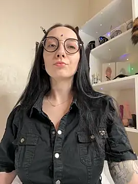 Jinhee Tiny online show from October 14, 1:23 pm