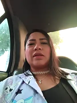 julieta evanns1 online show from October 23, 12:04 pm