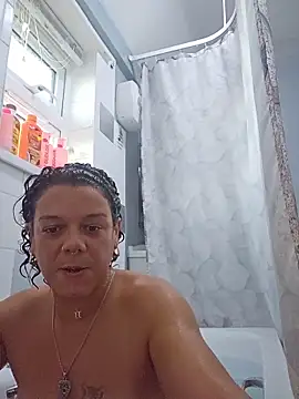 Snapshot of GoddessChantelle chatting on December 3, 2:37 pm GoddessChantelle online show from December 3, 2:37 pm