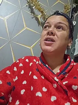 Snapshot of GoddessChantelle chatting on December 16, 9:20 pm GoddessChantelle online show from December 16, 9:20 pm