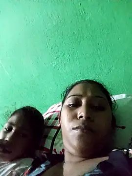 Snapshot of Geetababy90 chatting on October 18, 5:46 pm Geetababy90 online show from October 18, 5:46 pm