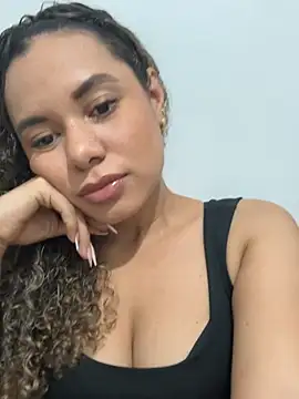 angie leonn online show from July 13, 12:13 am