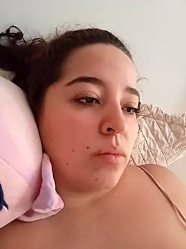 LoanaSantos online show from December 21, 6:37 pm