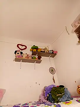 Liahdiaz  online show from October 24, 7:38 am