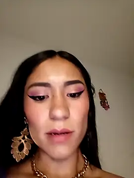 Liahdiaz  online show from November 29, 4:04 am