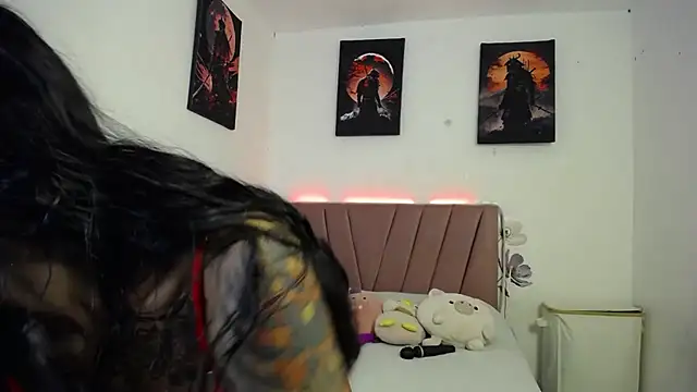 Liahdiaz  online show from June 25, 4:33 pm