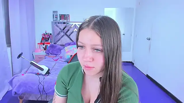 Luna Analya online show from February 12, 2:39 am