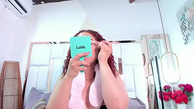 megannherrera online show from April 29, 8:04 pm