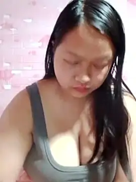 girl-babi online show from May 2, 1:32 am