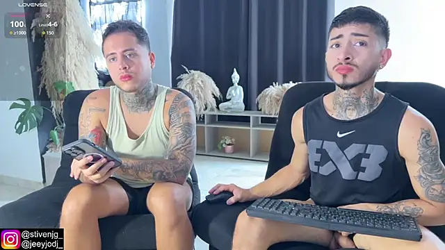 tattoguys cums online show from October 23, 3:11 pm