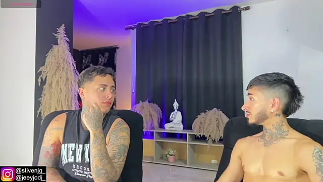 tattoguys cums online show from November 5, 3:28 am