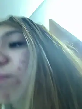 Isabella18 pink online show from February 12, 11:27 am