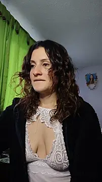 Snapshot of lindasyt chatting on October 9, 6:06 pm lindasyt online show from October 9, 6:06 pm