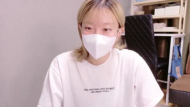 Snapshot of Nana__ch chatting on October 21, 11:22 am Nana ch online show from October 21, 11:22 am