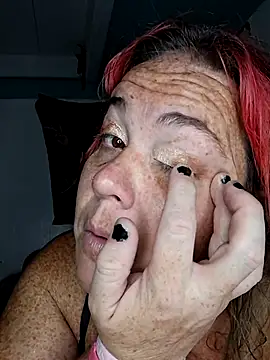 Courdles online show from September 12, 9:42 am