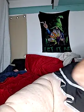 Courdles online show from September 13, 1:33 pm