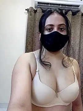 Snapshot of sexy_aaliya_hamidi chatting on September 20, 7:42 am sexy aaliya hamidi online show from September 20, 7:42 am