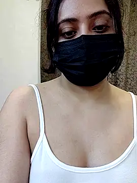 Snapshot of sexy_aaliya_hamidi chatting on October 28, 7:23 am sexy aaliya hamidi online show from October 28, 7:23 am